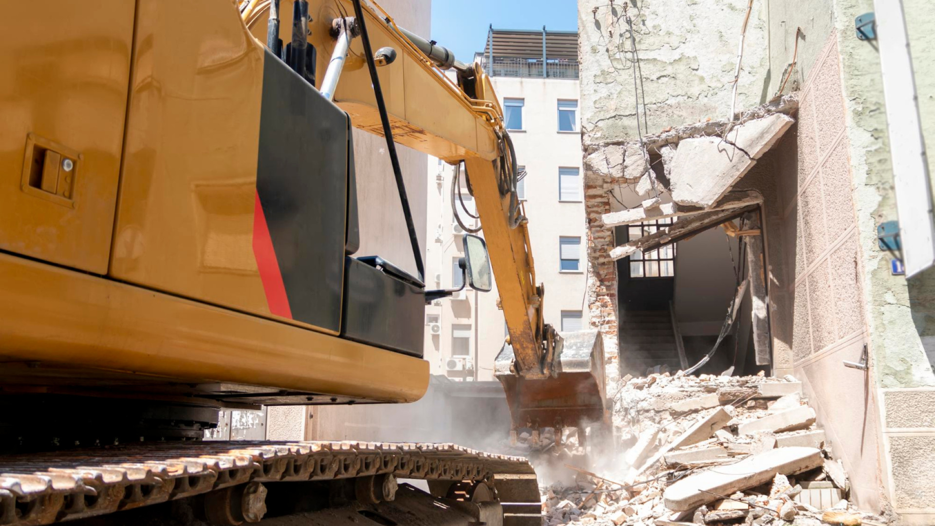 Pourquoi faire appel à une entreprise de déconstruction ?