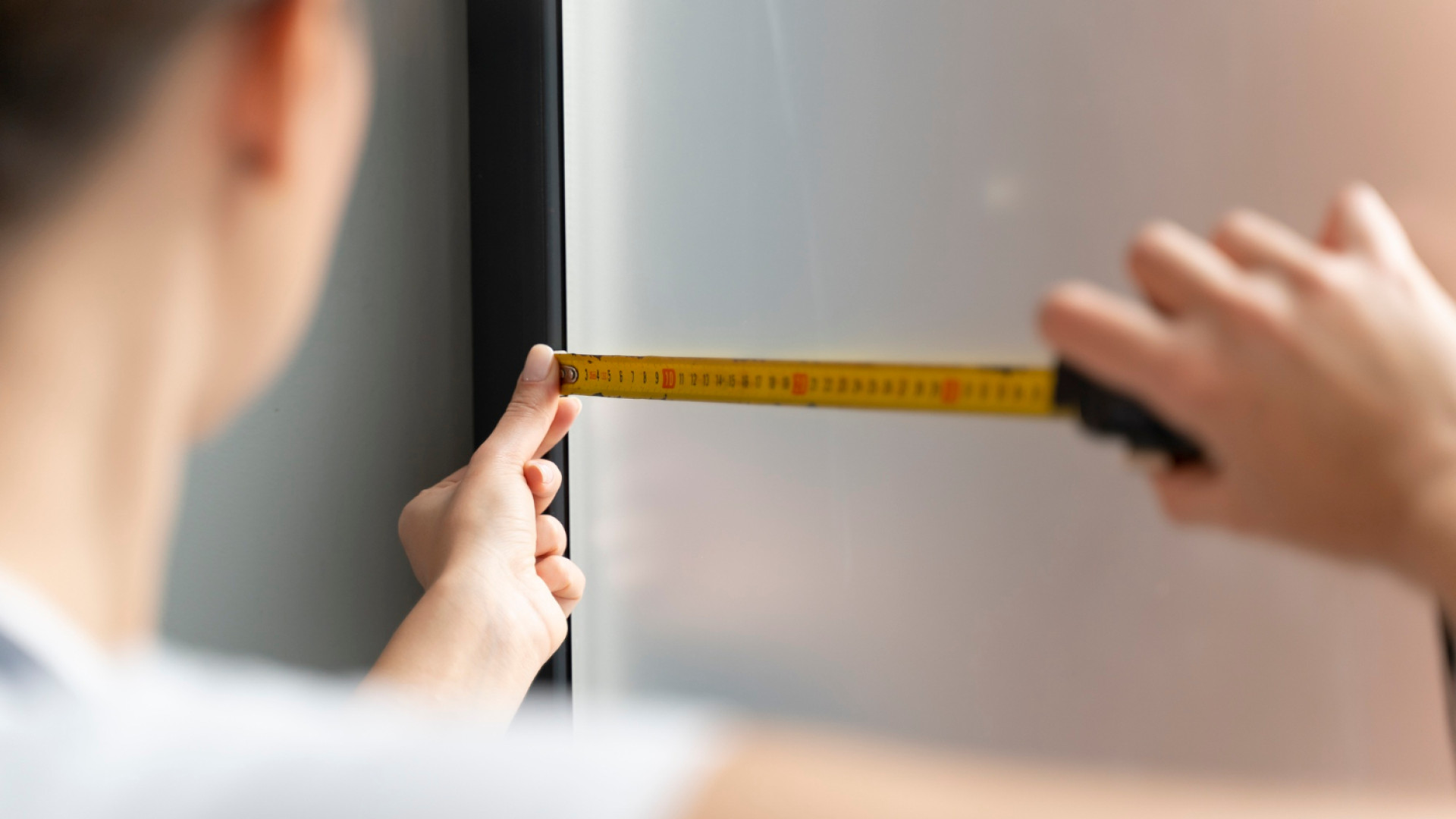 Fenêtres et menuiseries sur mesure : comment choisir les meilleures options pour votre maison ?