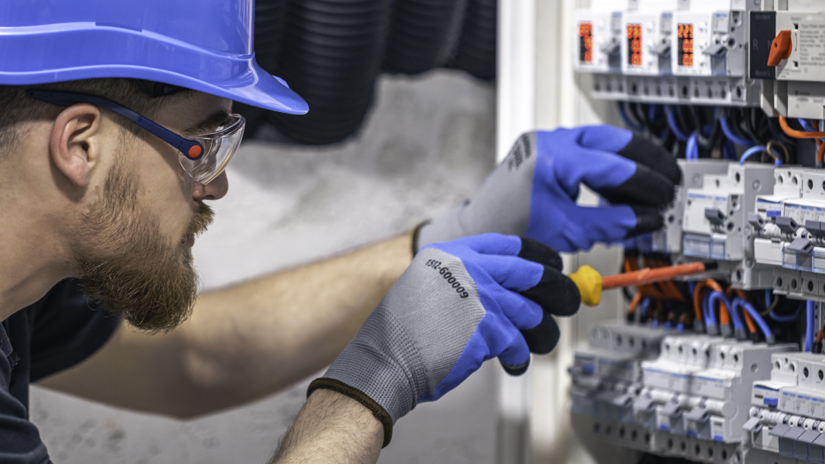 installation professionnelle electrique